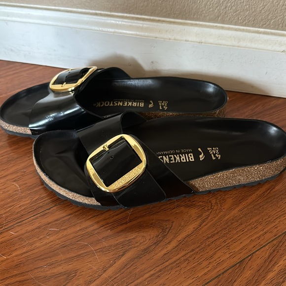 Birkenstock Gold Buckle Sandal - Picture 3 of 7